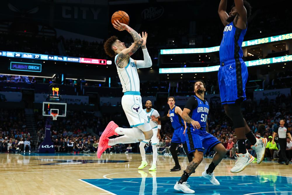 作为其中的 作为其中的