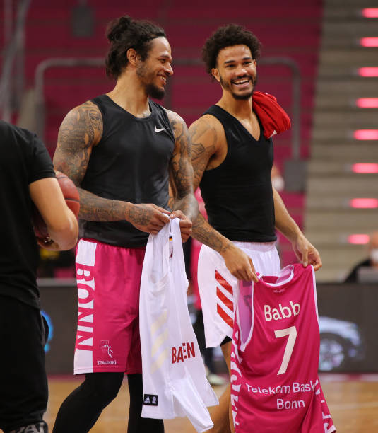 在过去的交 在过去的交